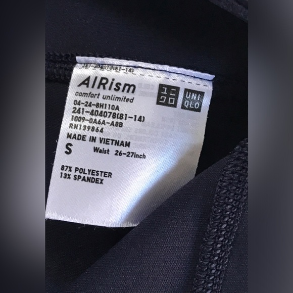 Uniqlo AIRism UV Protection Pocke Leggings Size: S - Picture 8 of 12